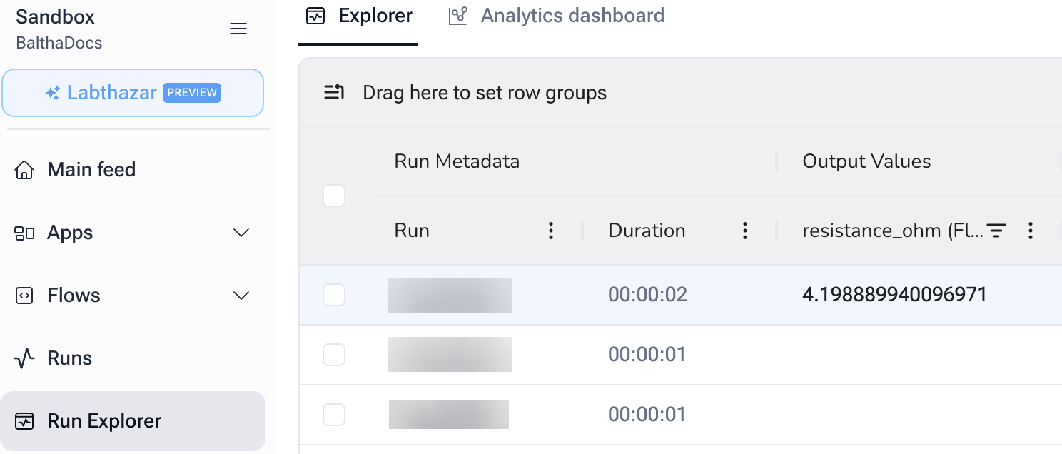 Outputs of many Runs aggregated as columns in the Run Explorer
